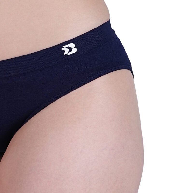 Seamless | Mid Brief B601P | Cavier Blue